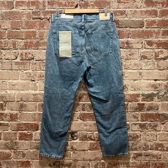 Everlane Way High 90’s Jeans - Picture 9 of 10